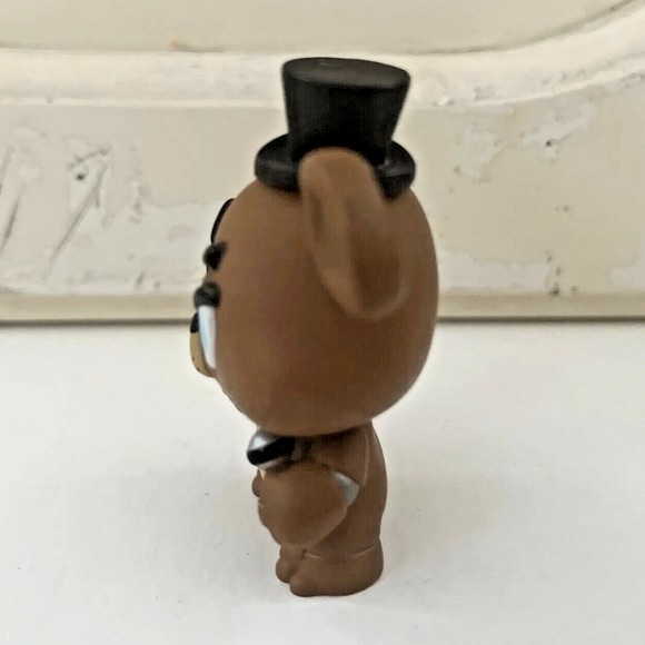 Five Nights at Freddys Funko Mini 2.5" Fazbear Figure Hat Tie Microphone FNAF - Picture 5 of 6